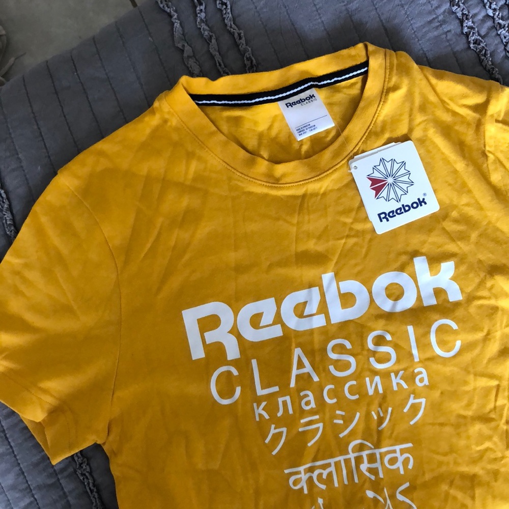 Reebok Classic Yellow T-shirt NEW